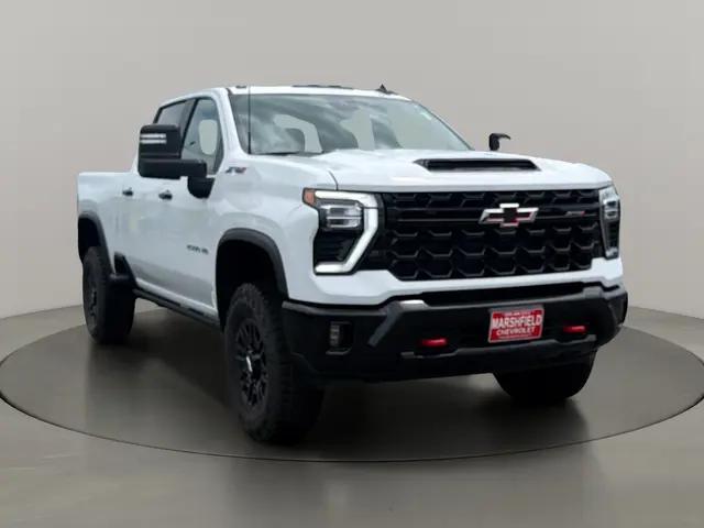 2026 Chevrolet Silverado 2500HD Crew Cab, Standard Bed, XR2, 4WD for sale in Marshfield, MO
