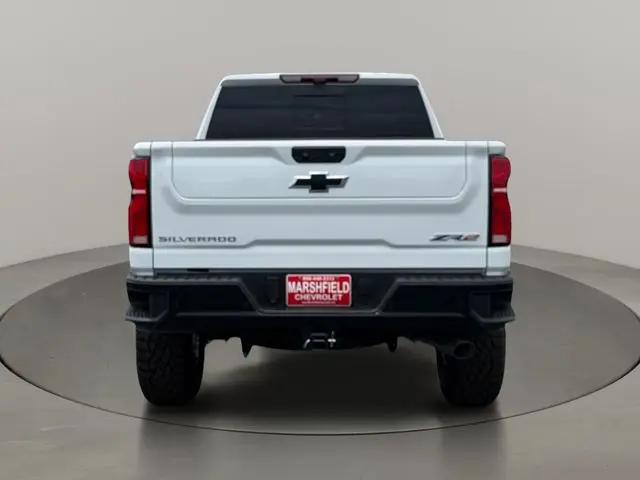 2026 Chevrolet Silverado 2500HD Crew Cab, Standard Bed, XR2, 4WD