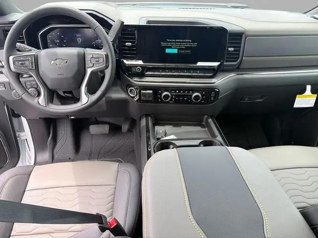 2026 Chevrolet Silverado 2500HD Crew Cab, Standard Bed, XR2, 4WD