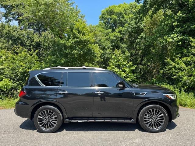 2024 INFINITI QX80 SENSORY AWD