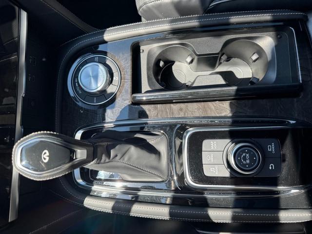 2024 INFINITI QX80 SENSORY AWD