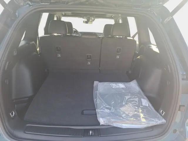 2026 Jeep Grand Cherokee Limited 4x2