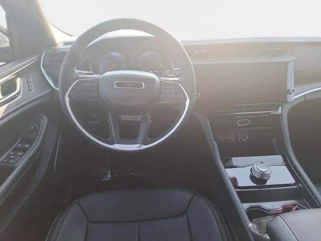 2026 Jeep Grand Cherokee Limited 4x2