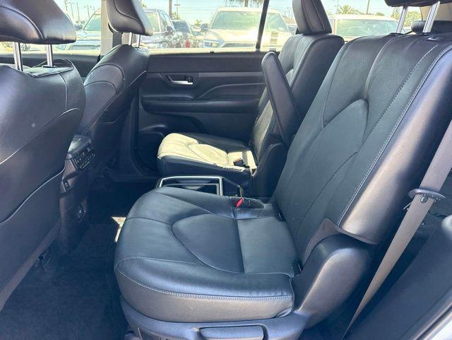 2024 Toyota Grand Highlander Platinum
