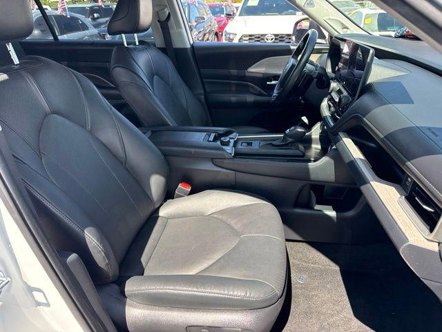 2024 Toyota Grand Highlander Platinum