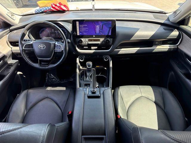 2024 Toyota Grand Highlander Platinum