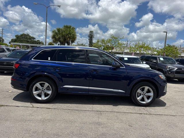 2022 Audi Q7 Premium 45 TFSI quattro Tiptronic
