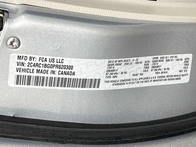 2023 Chrysler Pacifica Touring L