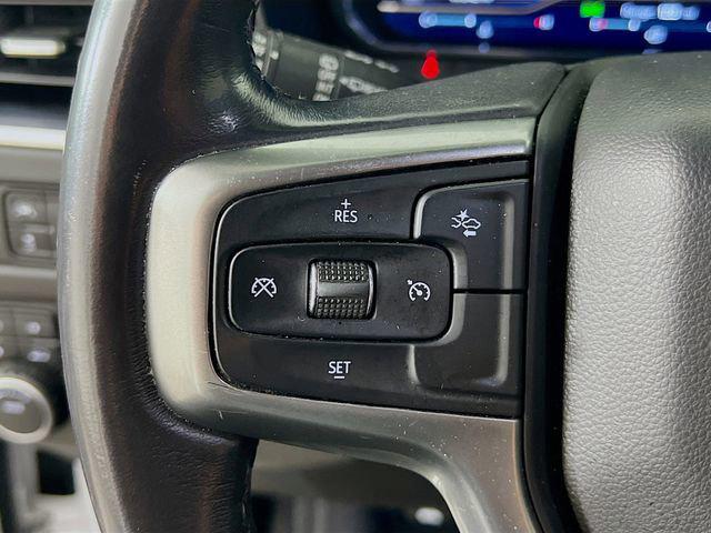 2022 Chevrolet Suburban 4WD LT