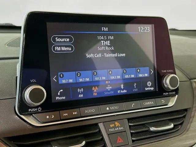 2025 Nissan Altima SV FWD