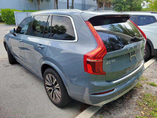 2020 Volvo XC90 T5 Momentum 7 Passenger