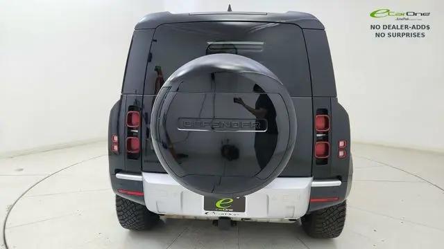 2024 Land Rover Defender 110 P300