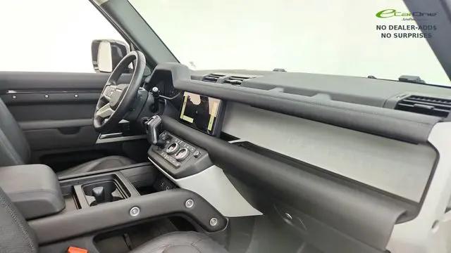 2024 Land Rover Defender 110 P300