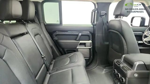 2024 Land Rover Defender 110 P300
