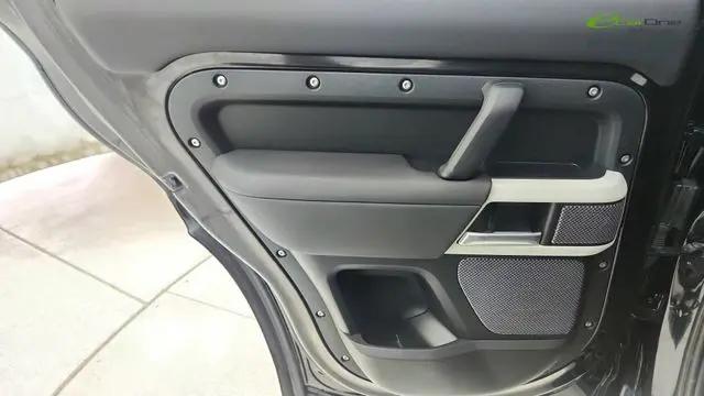 2024 Land Rover Defender 110 P300