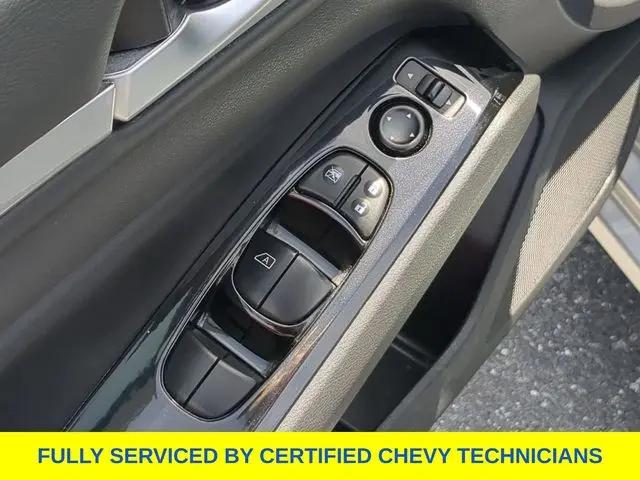 2024 Nissan Altima SR FWD