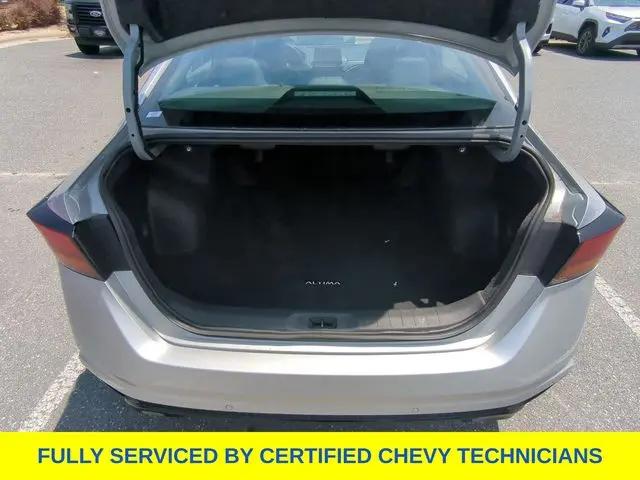2024 Nissan Altima SR FWD
