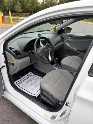 2017 Hyundai Accent SE