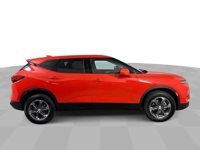 2025 Chevrolet Blazer AWD 2LT