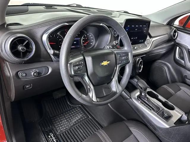 2025 Chevrolet Blazer AWD 2LT