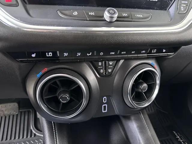 2025 Chevrolet Blazer AWD 2LT