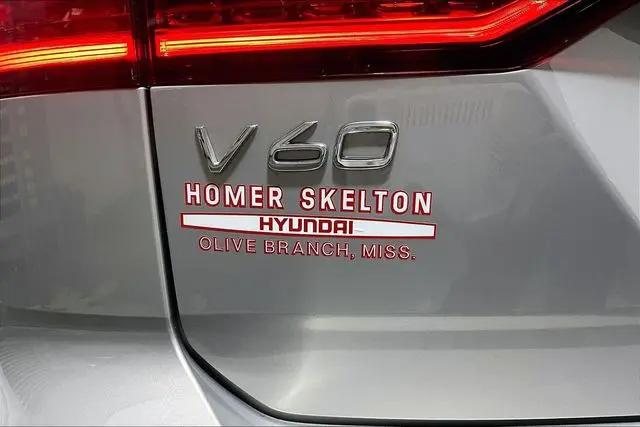 2025 Volvo V60 Cross Country Plus, B5 AWD Gas (mild hybrid)