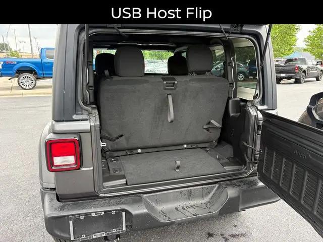 2022 Jeep Wrangler Sport S 4x4