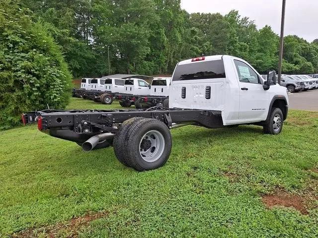 2026 GMC Sierra 3500HD Pro