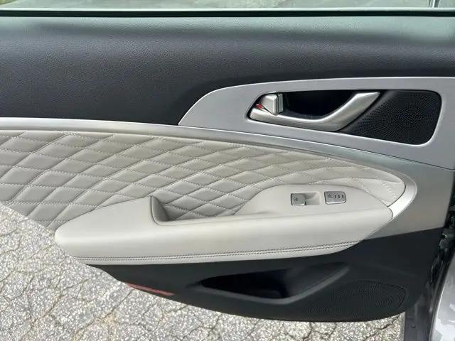 2021 Genesis G70 2.0T AWD