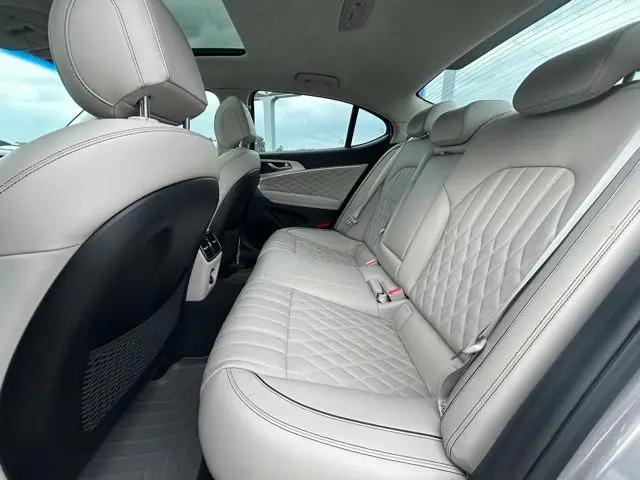 2021 Genesis G70 2.0T AWD