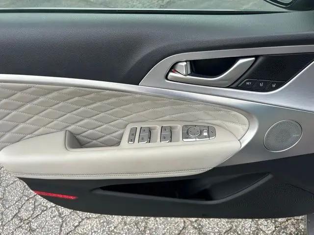 2021 Genesis G70 2.0T AWD