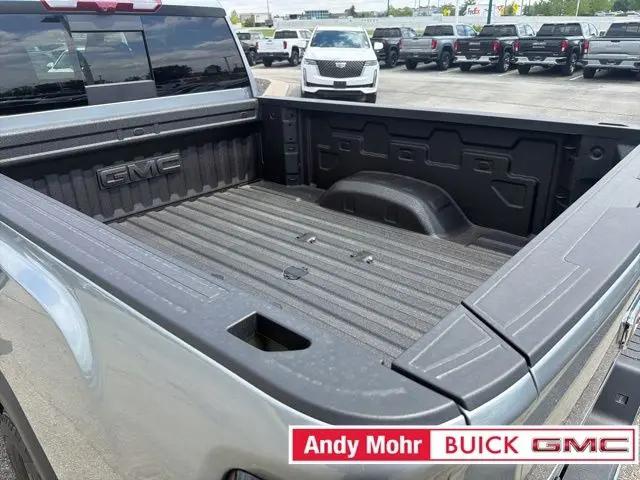 2026 GMC Sierra 2500HD Crew Cab, Standard Bed, AT4, 4WD