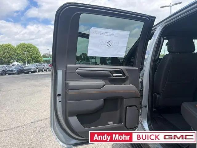 2026 GMC Sierra 2500HD Crew Cab, Standard Bed, AT4, 4WD