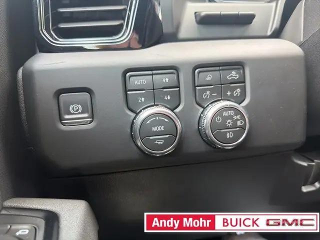 2026 GMC Sierra 2500HD Crew Cab, Standard Bed, AT4, 4WD