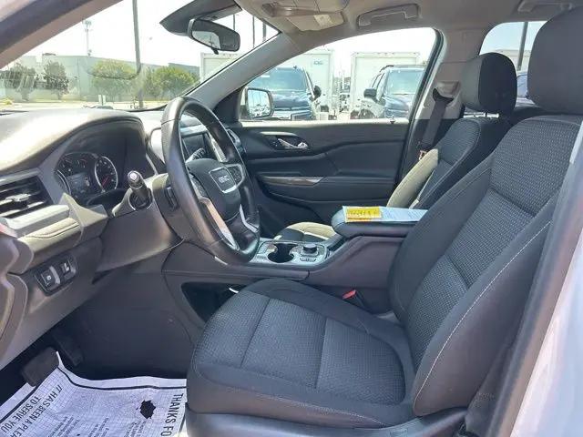 2022 GMC Acadia FWD SLE