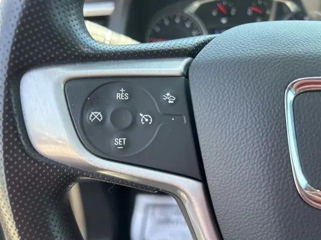 2022 GMC Acadia FWD SLE
