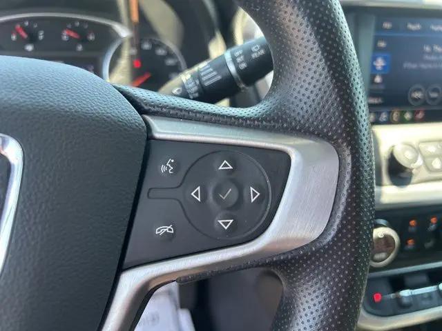 2022 GMC Acadia FWD SLE