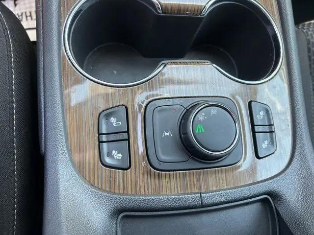 2022 GMC Acadia FWD SLE