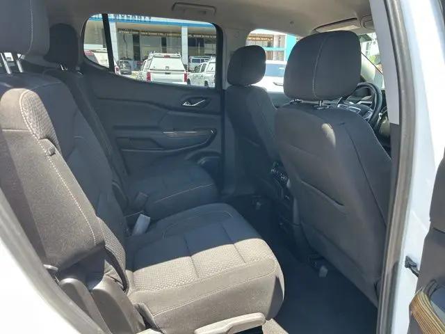 2022 GMC Acadia FWD SLE