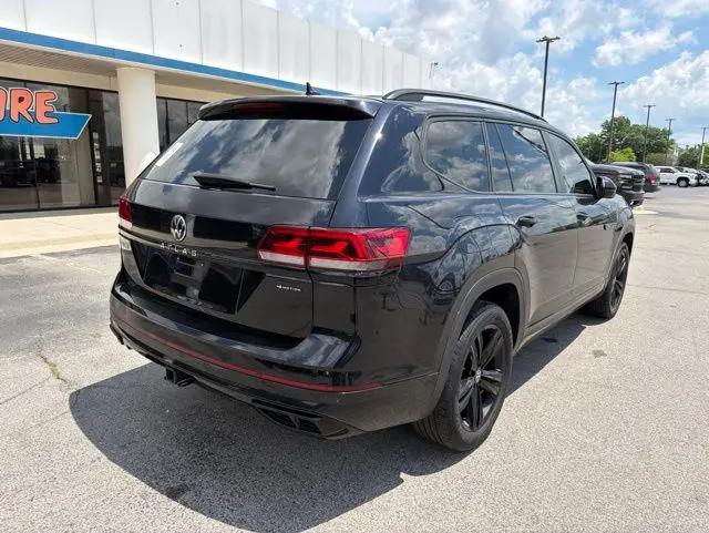 2023 Volkswagen Atlas 3.6L V6 SEL R-Line Black