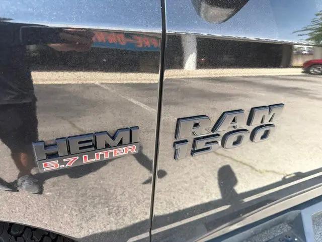 2018 Ram 1500 Big Horn Crew Cab 4x4 5'7" Box