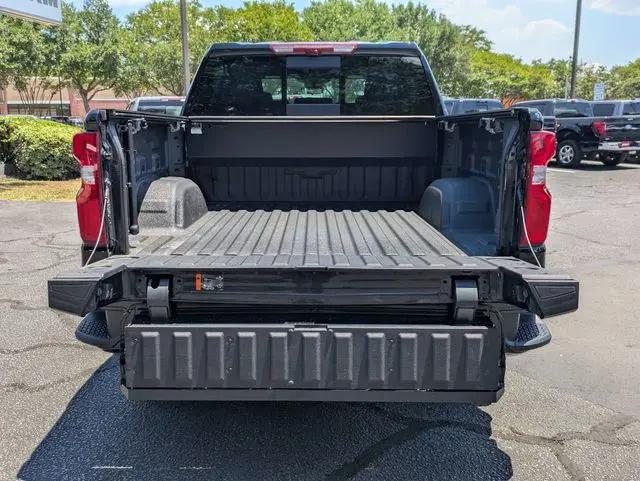 2025 Chevrolet Silverado 1500 4WD Crew Cab Short Bed ZR2