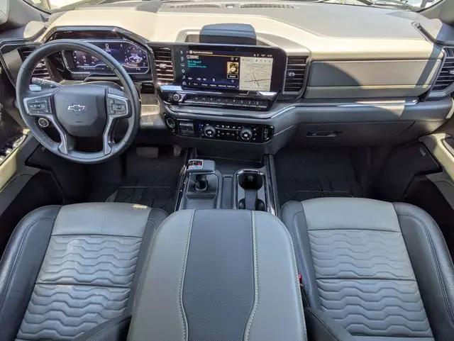 2025 Chevrolet Silverado 1500 4WD Crew Cab Short Bed ZR2