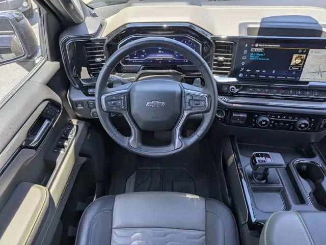 2025 Chevrolet Silverado 1500 4WD Crew Cab Short Bed ZR2