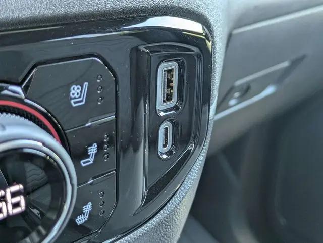 2025 Chevrolet Silverado 1500 4WD Crew Cab Short Bed ZR2