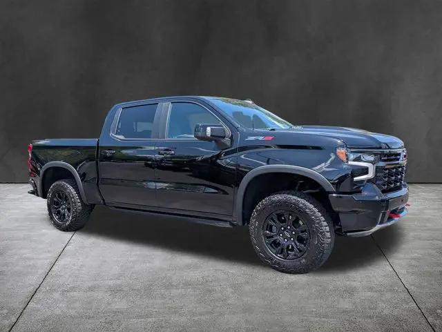 2025 Chevrolet Silverado 1500 4WD Crew Cab Short Bed ZR2