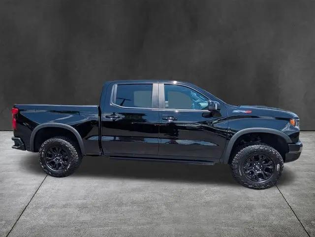 2025 Chevrolet Silverado 1500 4WD Crew Cab Short Bed ZR2
