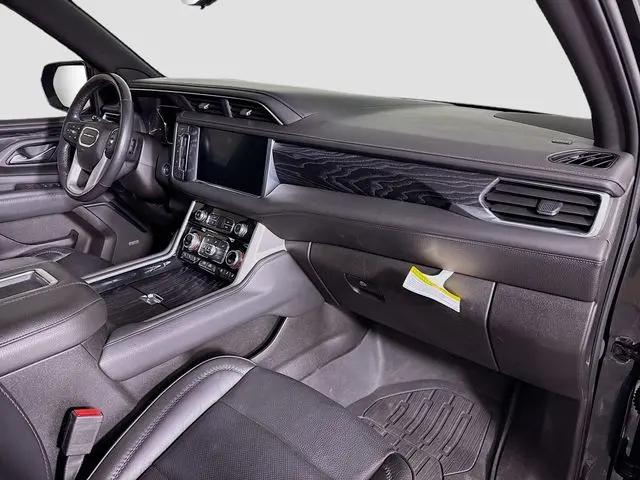 2021 GMC Yukon 4WD Denali