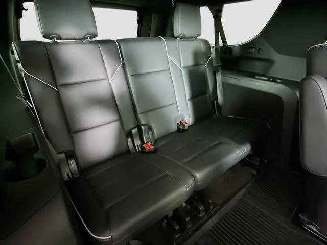 2024 Cadillac Escalade ESV 4WD Premium Luxury