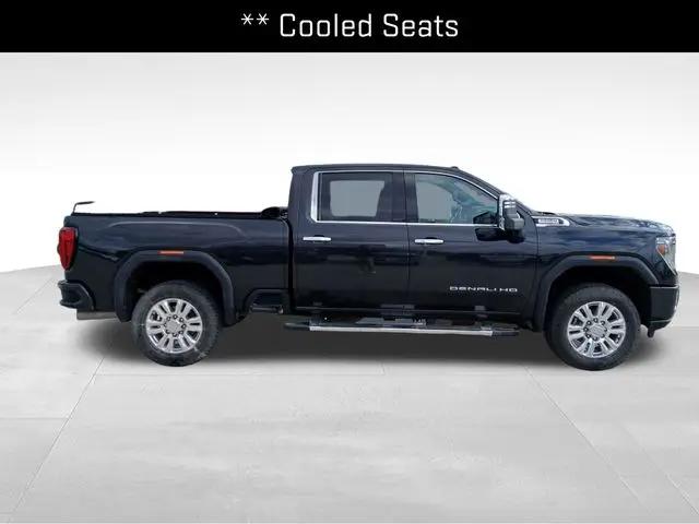 2020 GMC Sierra 2500HD 4WD Crew Cab Standard Bed Denali